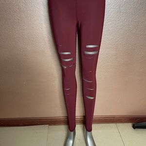 ALO YOGA LEGGINGS
